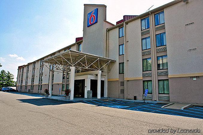 Hotel 6-springfield, Dc - Washington Southwest 2*