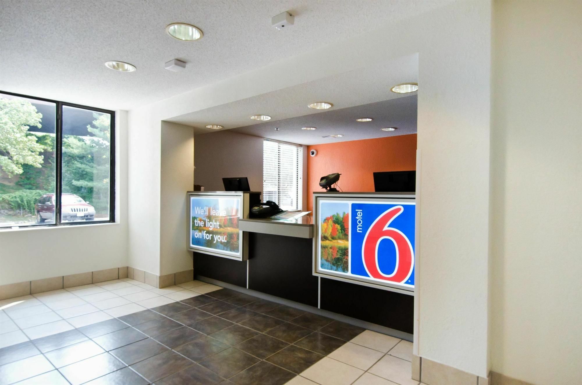 Hotel 6-springfield, Dc - Washington Southwest Springfield